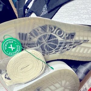 Air Jordan Dior Men Size 10